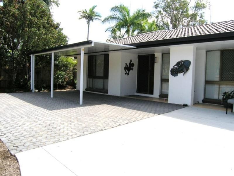 30 Karawatha Drive, Mountain Creek QLD 4557