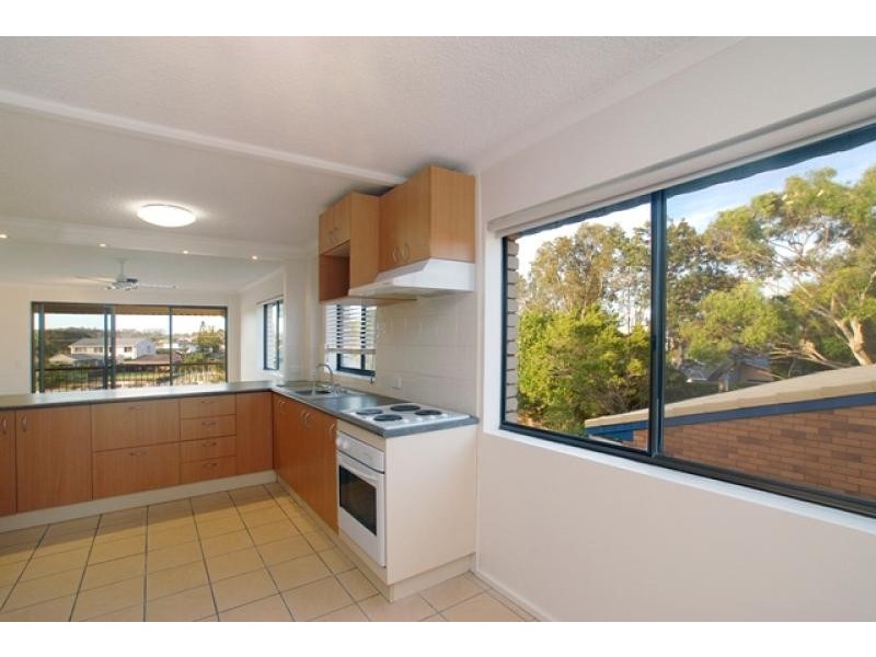Unit 6/12 Pangarinda Place, Mooloolaba QLD 4557