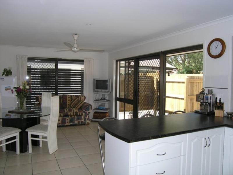 30 Karawatha Drive, Mountain Creek QLD 4557