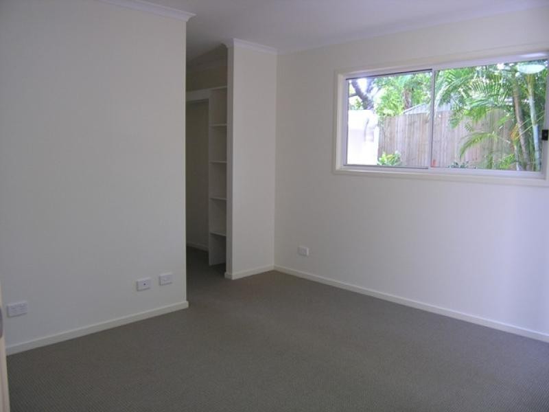 30 A Karawatha Drive, Mountain Creek QLD 4557