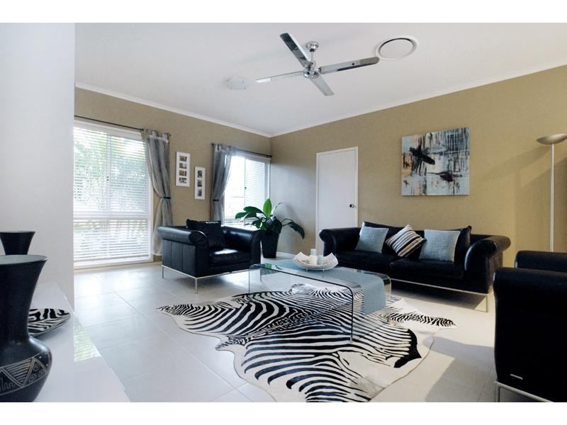 25 Saratoga Drive, Mountain Creek QLD 4557