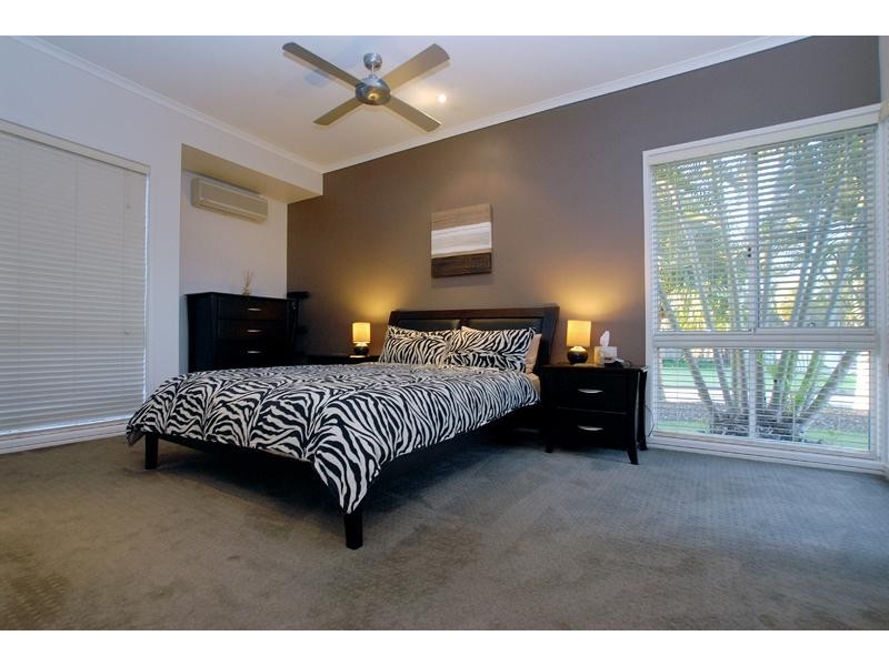 25 Saratoga Drive, Mountain Creek QLD 4557