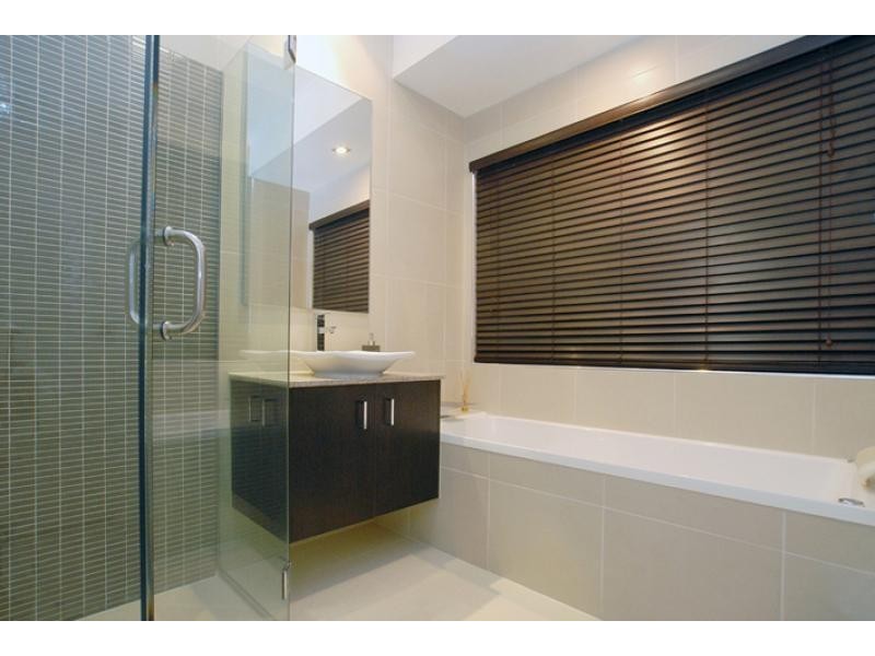 25 Saratoga Drive, Mountain Creek QLD 4557