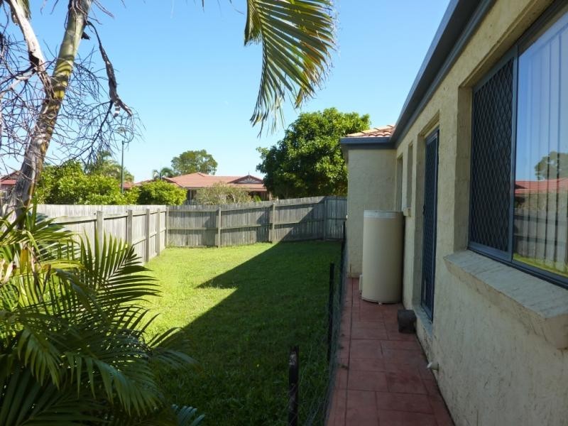 Unit 2/1 Karri Court, Mountain Creek QLD 4557