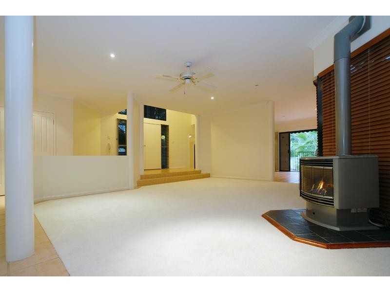 7 Saratoga Drive, Mountain Creek QLD 4557