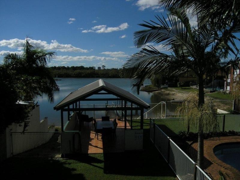 75 Cootamundra Drive, Mountain Creek QLD 4557