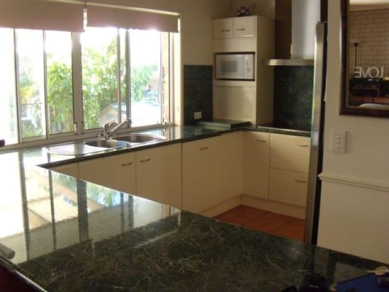 13 Waimea Ct, Mountain Creek QLD 4557
