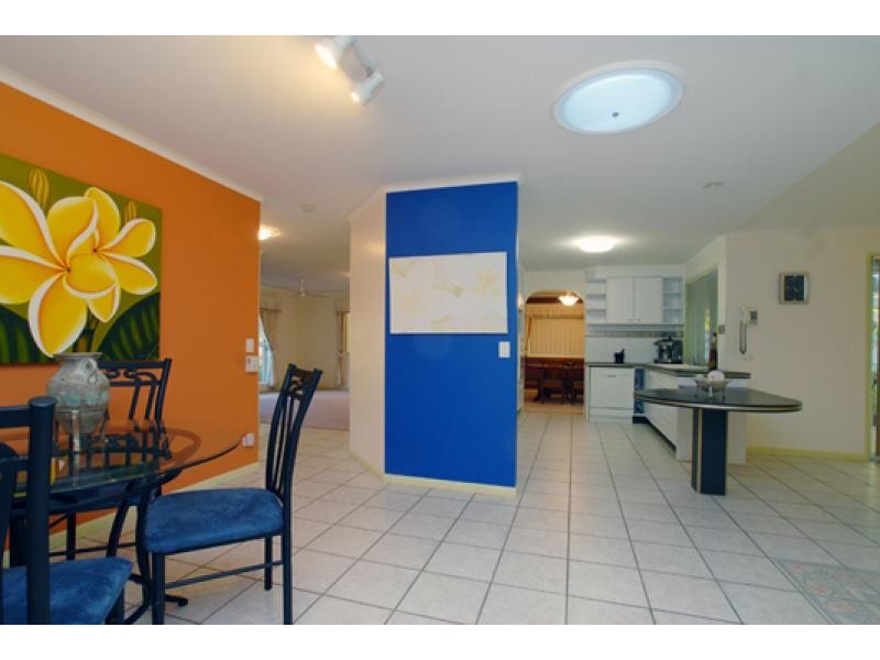 8 Gymea Ct, Mountain Creek QLD 4557