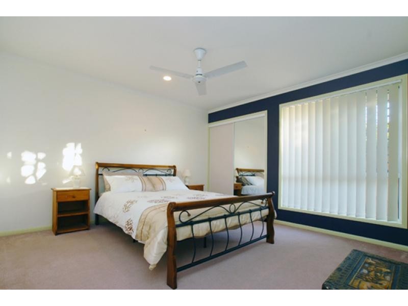 8 Gymea Ct, Mountain Creek QLD 4557