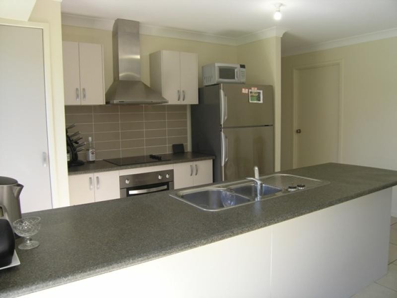 33 BAINBRIDGE CIRCUIT, Sippy Downs QLD 4556