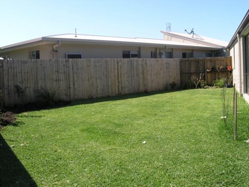 33 BAINBRIDGE CIRCUIT, Sippy Downs QLD 4556