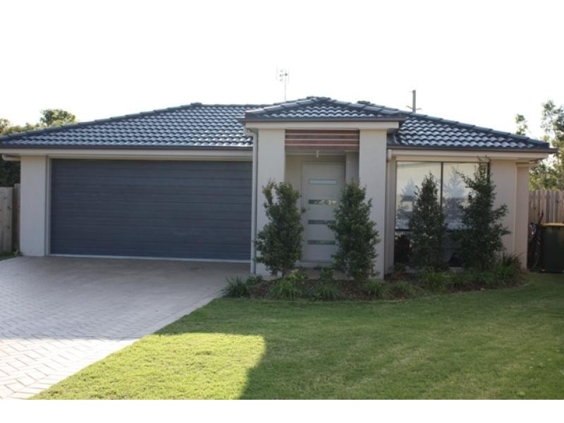 33 BAINBRIDGE CIRCUIT, Sippy Downs QLD 4556