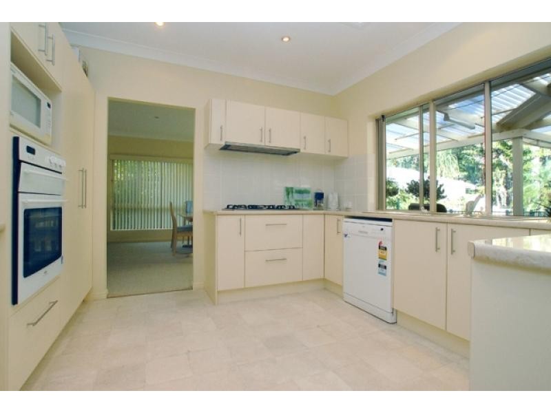 31 Munbilla Close, Mountain Creek QLD 4557