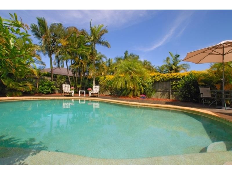 5 Teasel Court, Mountain Creek QLD 4557