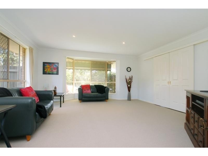 5 Teasel Court, Mountain Creek QLD 4557