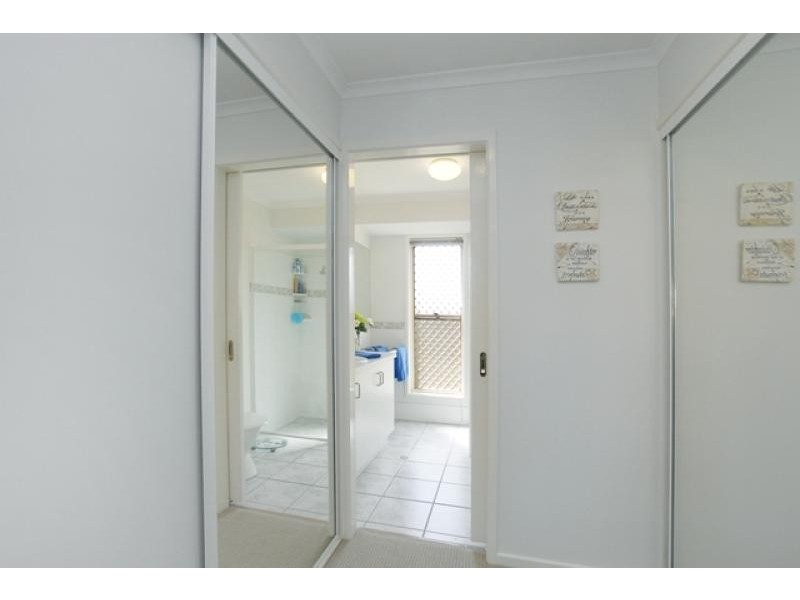 5 Teasel Court, Mountain Creek QLD 4557