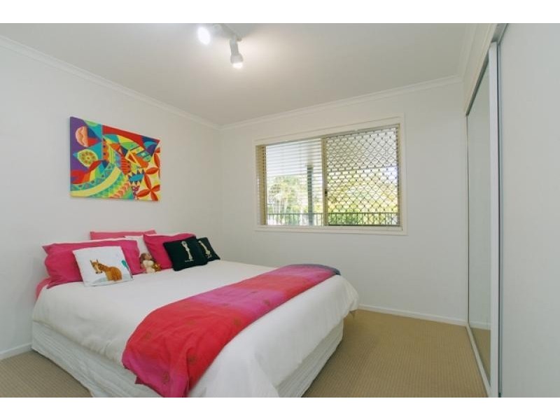 5 Teasel Court, Mountain Creek QLD 4557