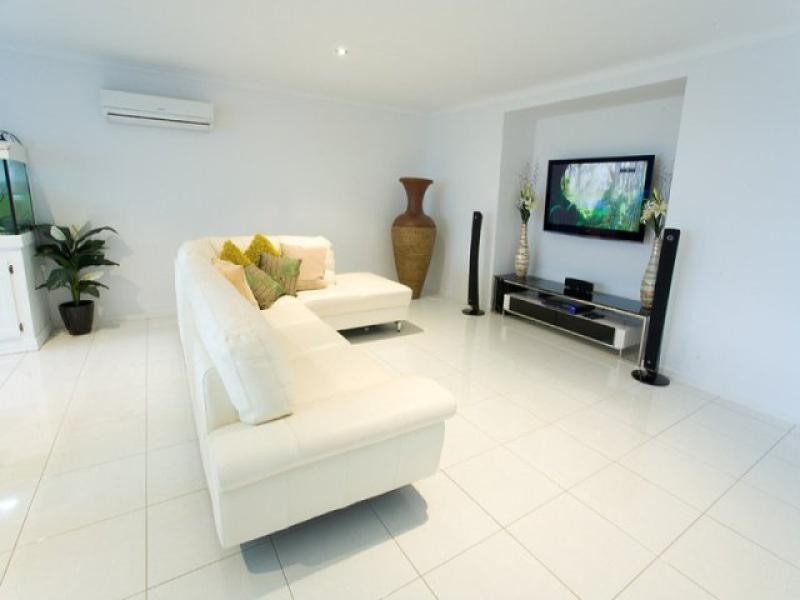 16 Myrtle Place, Mountain Creek QLD 4557