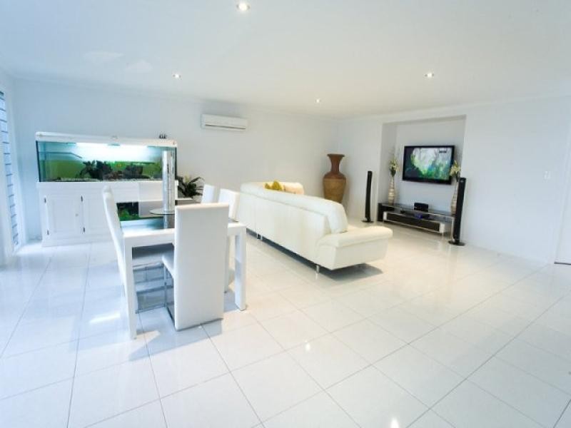 16 Myrtle Place, Mountain Creek QLD 4557