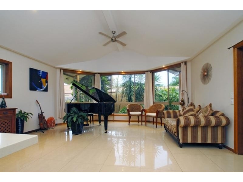 45 Jingellic Drive, Buderim QLD 4556