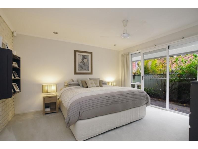 102 Karawatha Drive, Mountain Creek QLD 4557