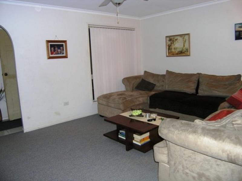 25 Lurnea Crescent, Mountain Creek QLD 4557