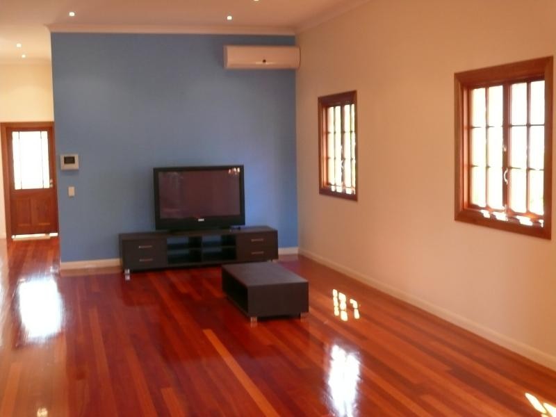 31 Kent Street, Hamilton QLD 4007