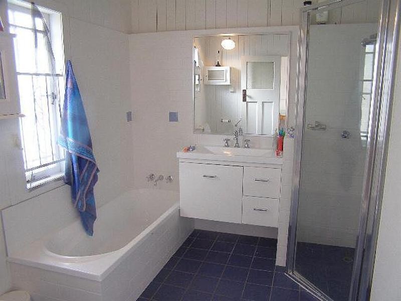 35 Liverpool Road, Clayfield QLD 4011