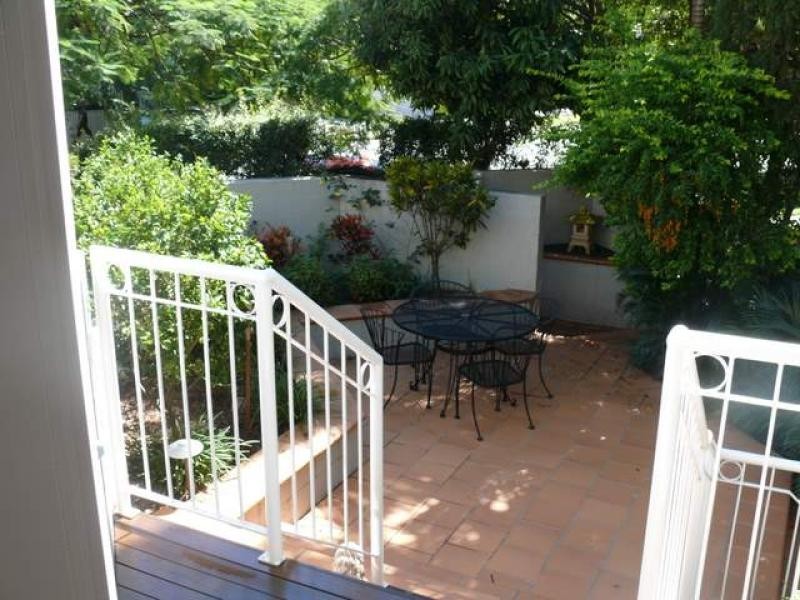 Apartment 2/5 Sydney Street, New Farm QLD 4005