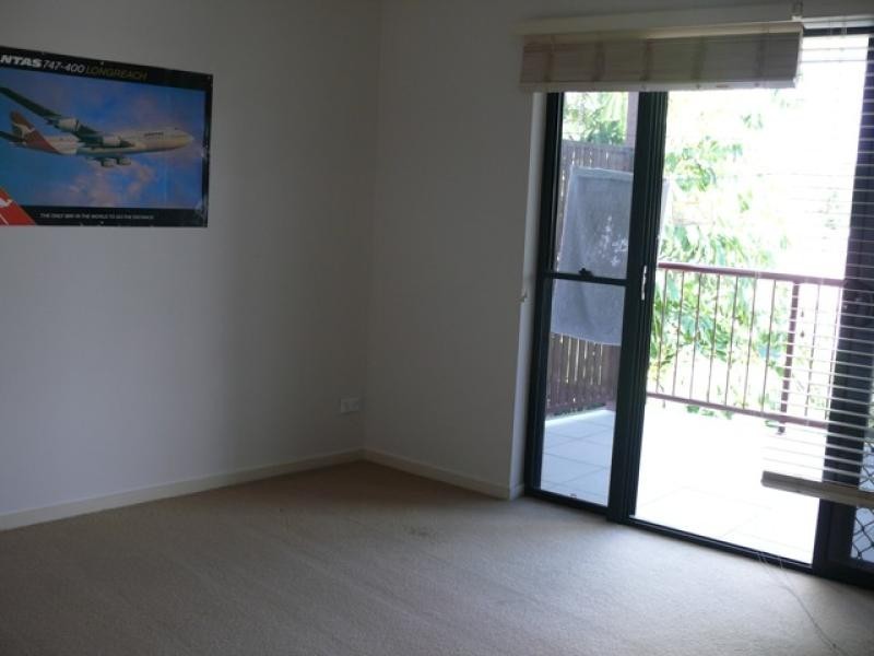 Apartment 5/94 Nudgee Road, Hamilton QLD 4007