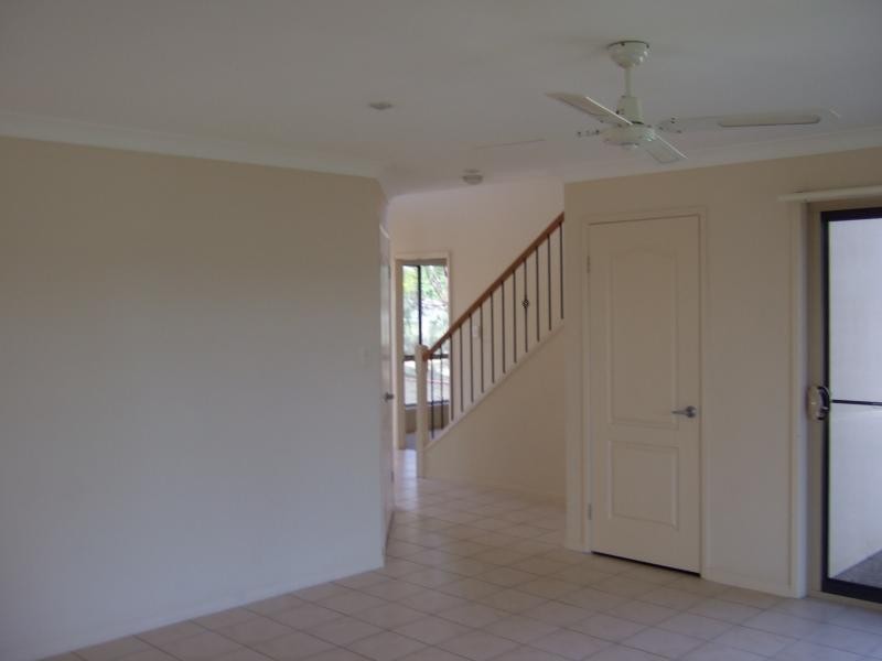 78 Golden Bear Drive, Arundel QLD 4214