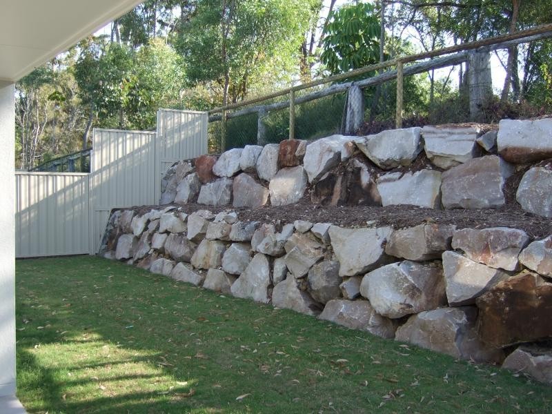 16 Harriet Lane, Oxenford QLD 4210