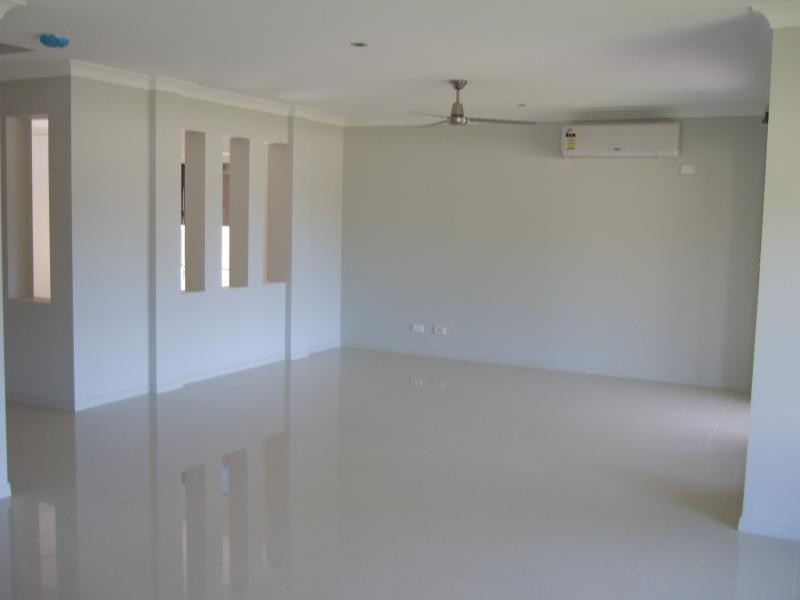 13 Chromata Lane, Coomera QLD 4209