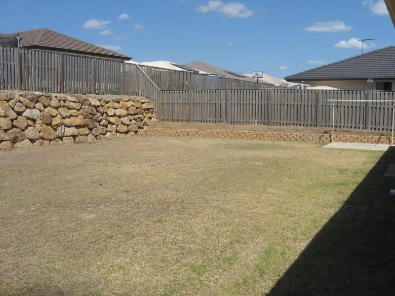 15 Olive Smith Street, Redbank Plains QLD 4301