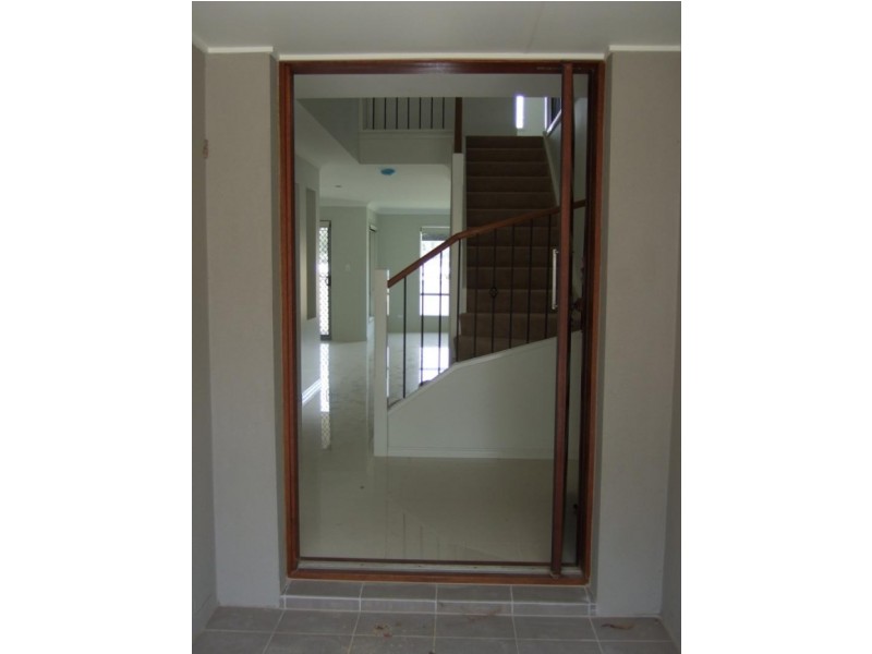 13 Chromata Lane, Coomera QLD 4209