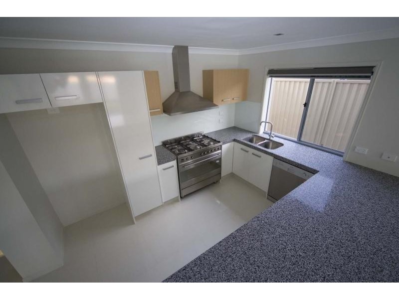 9 Chromata Lane, Coomera QLD 4209