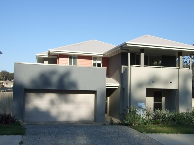 3 Chromata Lane, Coomera QLD 4209