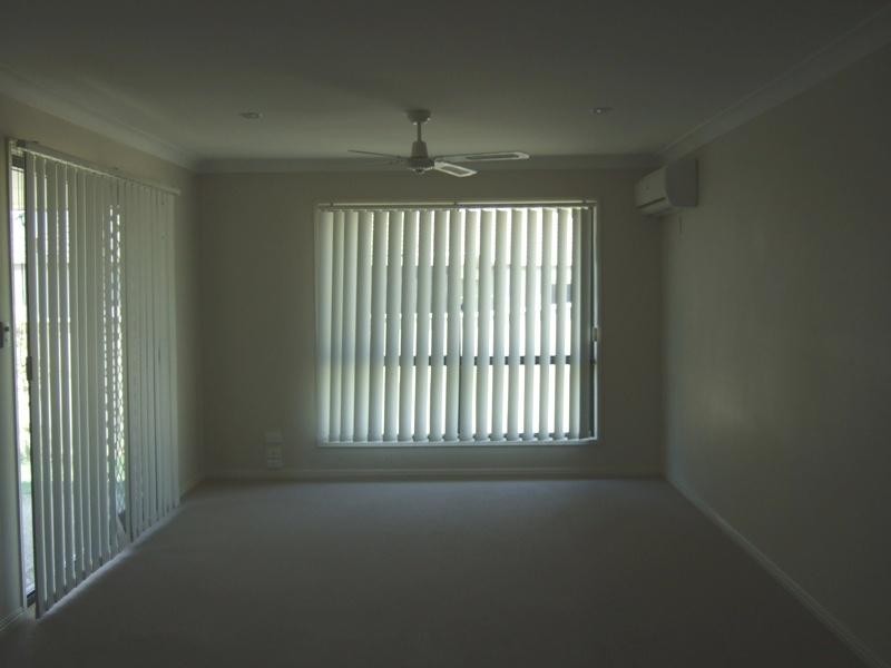 66 Billinghurst Crescent, Upper Coomera QLD 4209