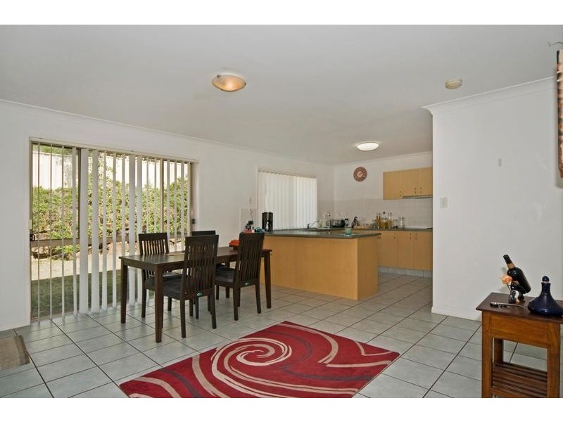 19 Respall Way, Arundel QLD 4214