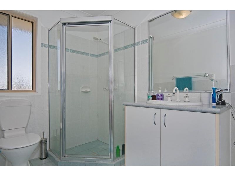 19 Respall Way, Arundel QLD 4214