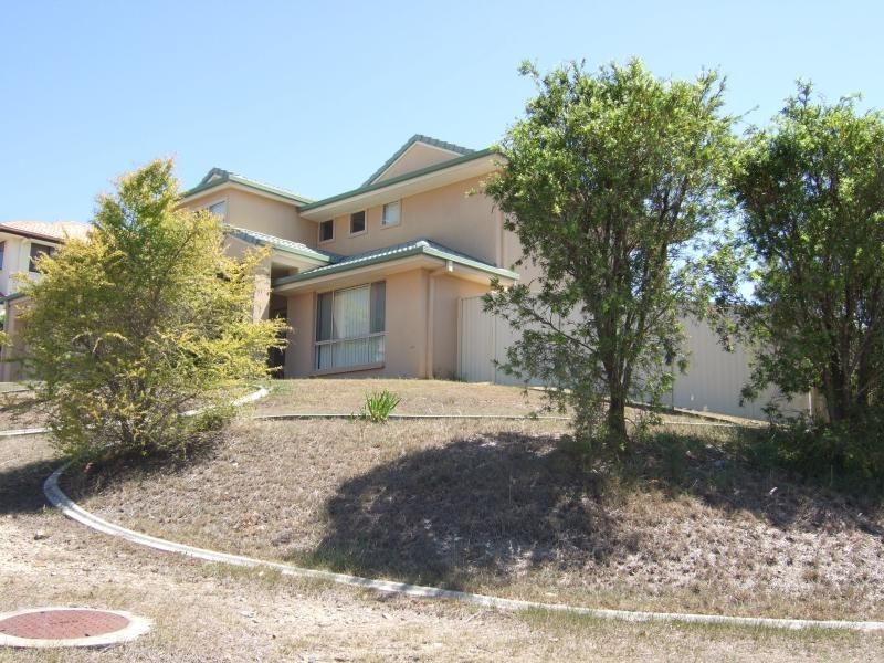 74 Ingles Circuit, Arundel QLD 4214