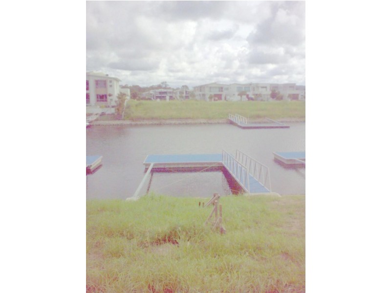 7 Harbourvue Drive, Helensvale QLD 4212