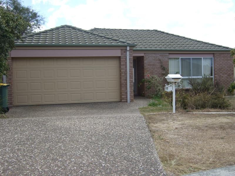 32 Tiger Drive, Arundel QLD 4214