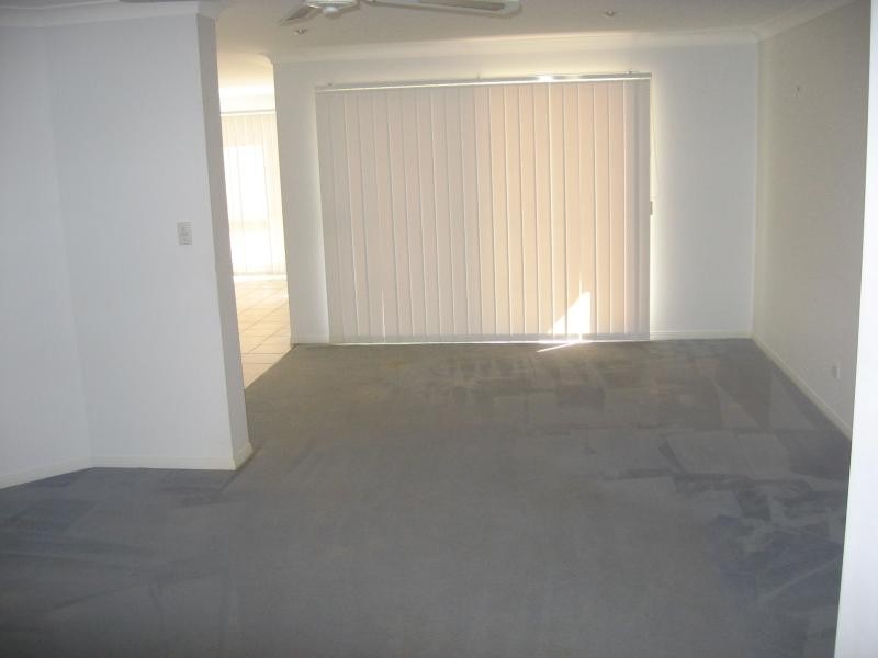 13 Amie Place, Raceview QLD 4305