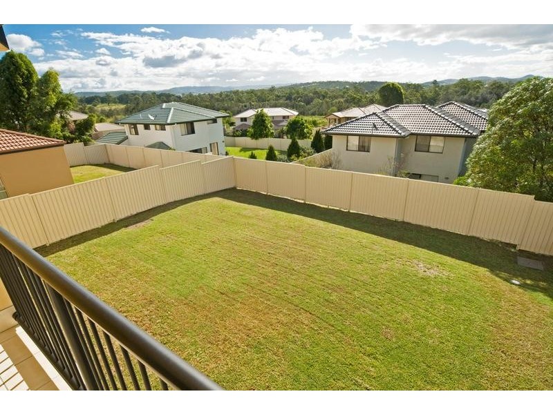 110 Christina Ryan Way, Arundel QLD 4214