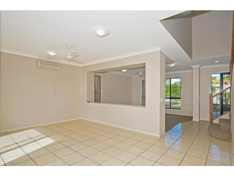 110 Christina Ryan Way, Arundel QLD 4214