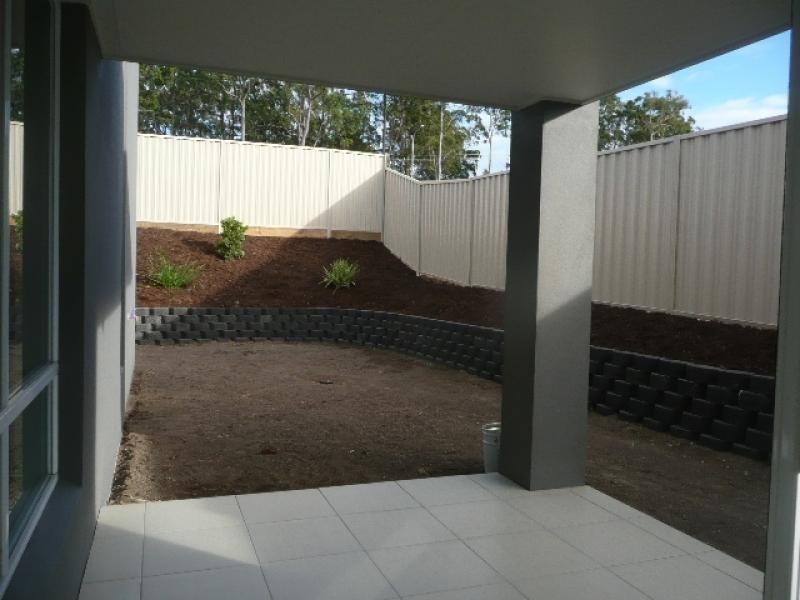 8 Bellagio Crescent, Coomera QLD 4209