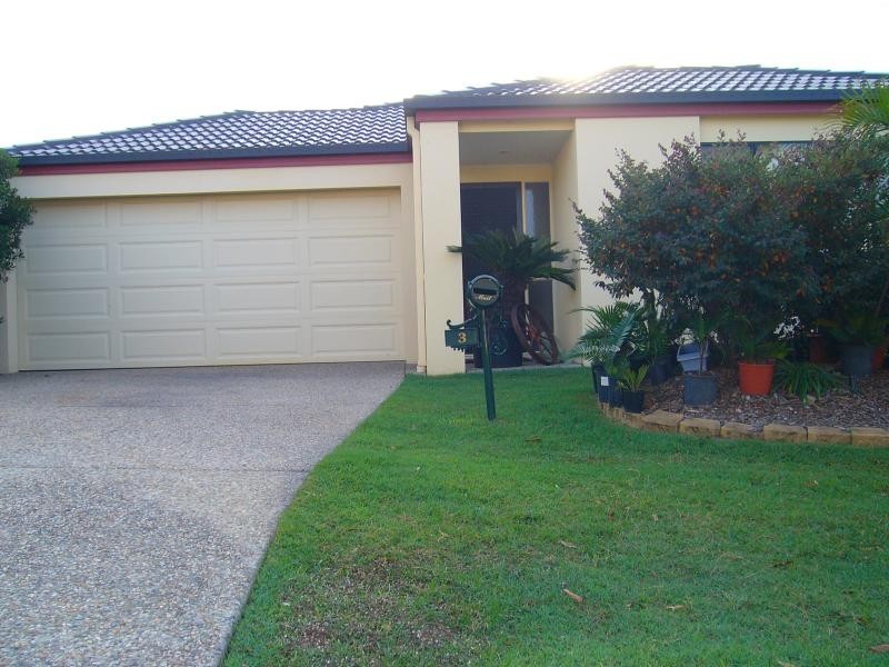 3 Katie Court, Arundel QLD 4214