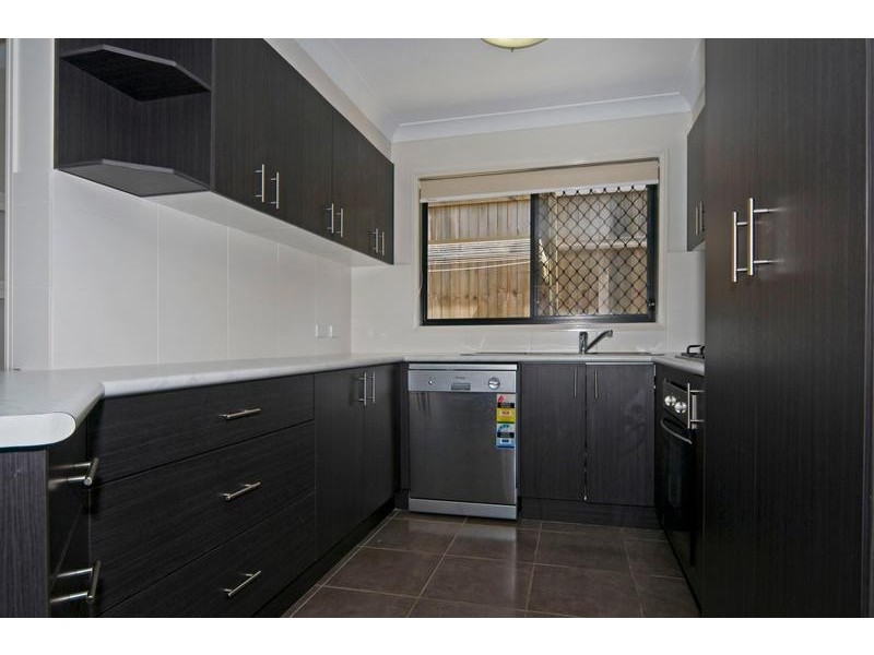 8 Elizabeth Street, Coomera QLD 4209