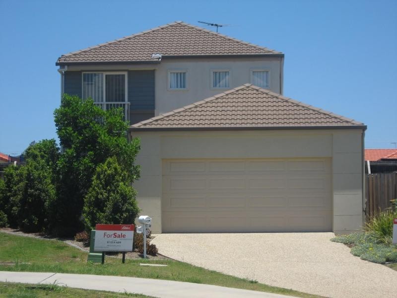 30 Brittany Crescent, Raceview QLD 4305